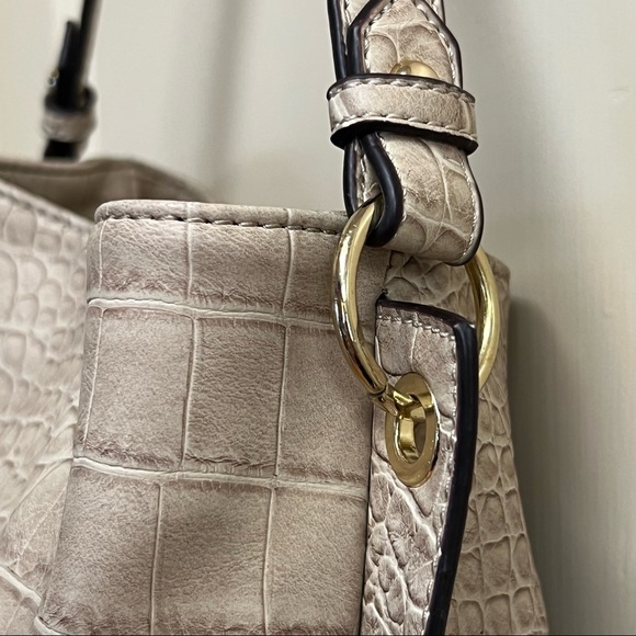 Nicole Miller Faux Leather Snakeskin Large Tote Beige - Picture 7 of 11